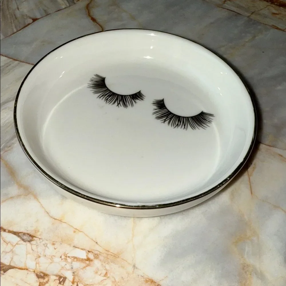 White Ceramic Eyelash Trinket Dish Gold Rim Jewelry Tray Round 4 Inch
